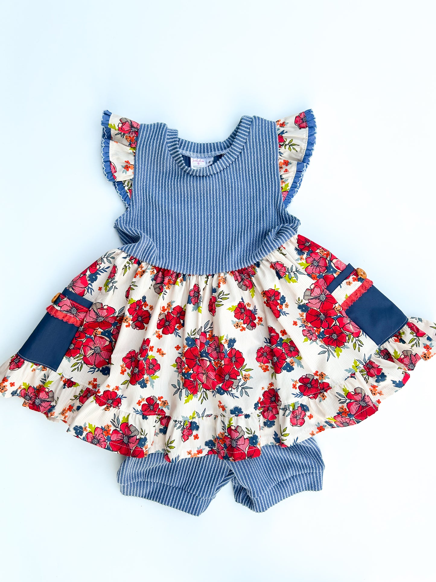 Pocket of Posies Tunic Set- Size 6